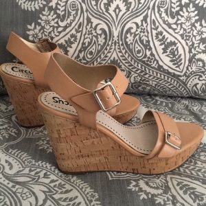 Tan Wedges